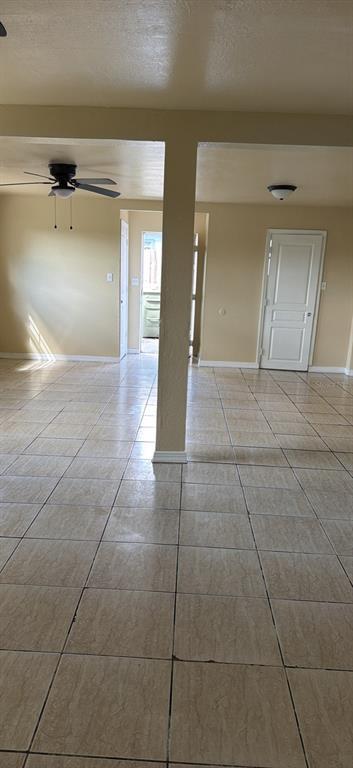 Building Photo - 811 S Randolph Ave