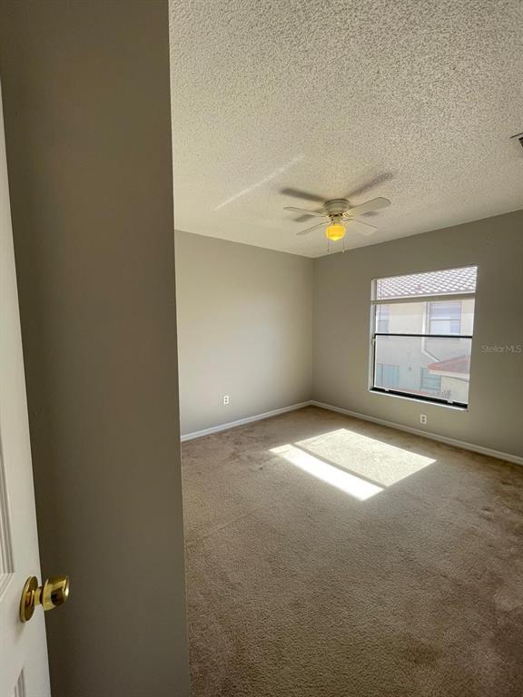 Building Photo - 6218 Yorktown Dr