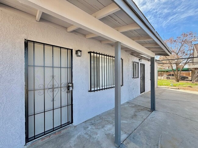 Building Photo - 11366 Chamberlaine Way