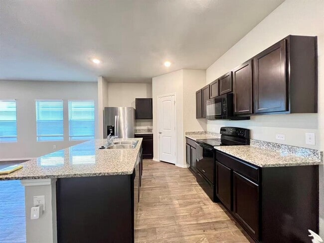 Building Photo - 15112 Siberian Elm Ln