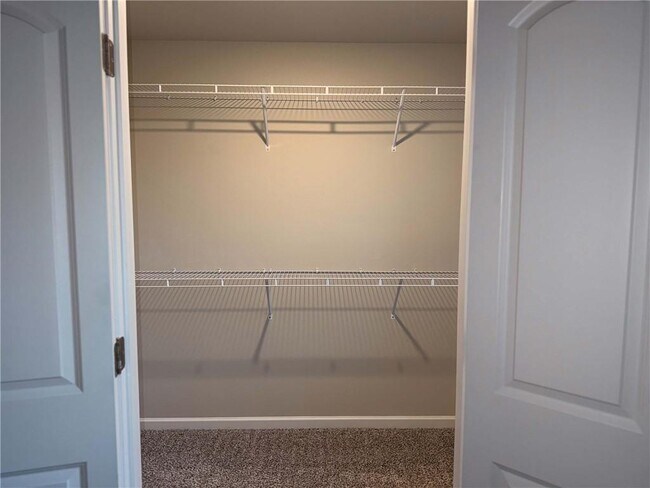 Building Photo - 480 Rockfern Ct