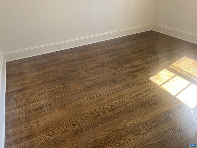 Building Photo - 1227 Blue Ridge Ave