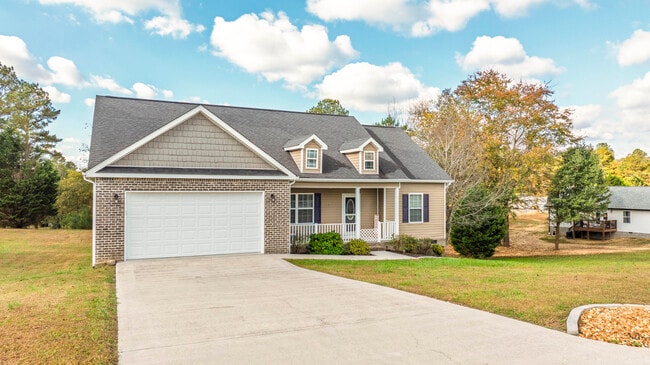 Building Photo - 275 Hazelwood Rd