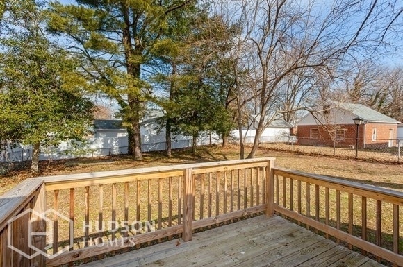 Building Photo - AVAILABLE NOW! - 104 Wilson Blvd Sw, Glen ...