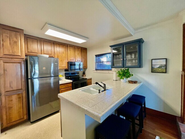 Building Photo - 189C-F-TL-CS