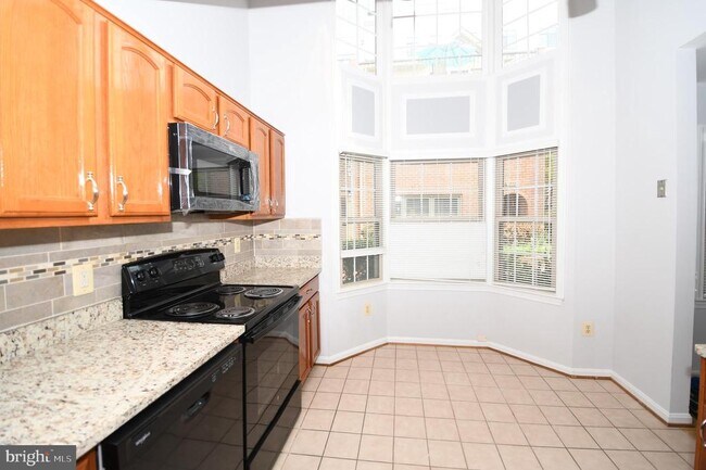 Building Photo - 601 N Tazewell St