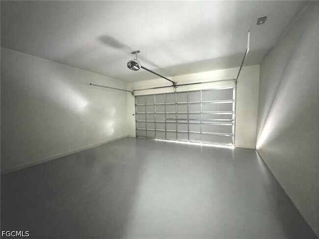 Building Photo - 4229 NW 32nd St
