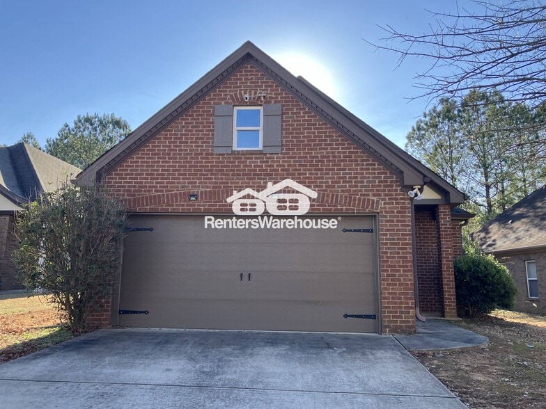 Primary Photo - 261 Oxmoor Pl