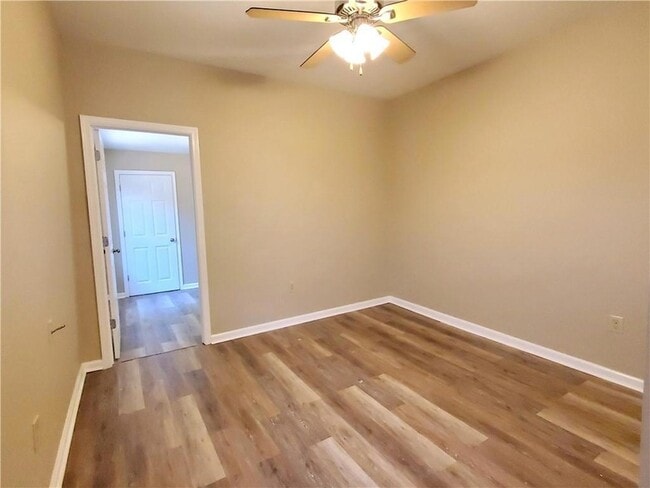 Building Photo - 1703 Clouet St