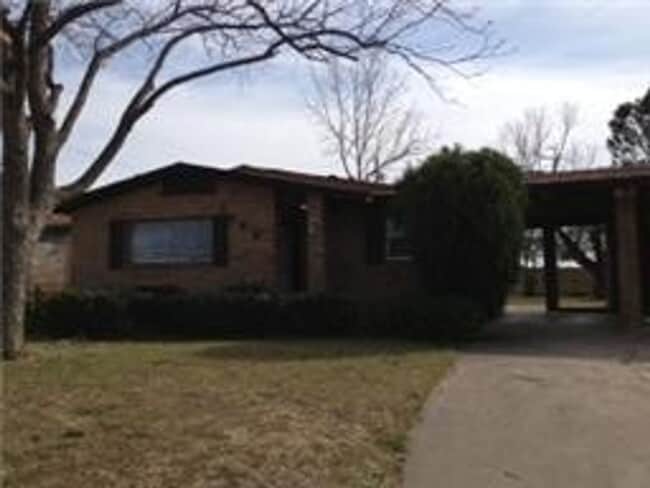 Building Photo - Great 3 bedroom, 1 bath home