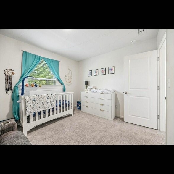 Building Photo - 548 Tillage Ct
