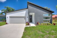Building Photo - 113 Victoria Ln