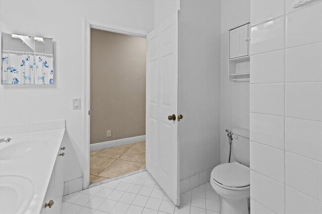 Building Photo - 1441 Cardinal Way