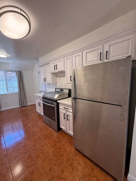 Building Photo - 2446 S Centinela Ave