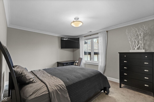 Building Photo - 1210 Golden Hill Dr