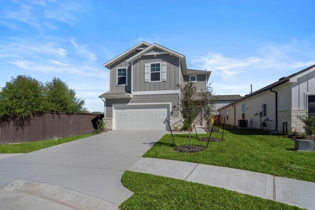 Building Photo - 24505 Red Hawthorn Trce