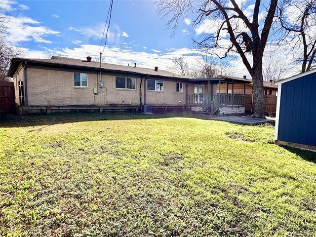 Building Photo - 7605 Deaver Dr