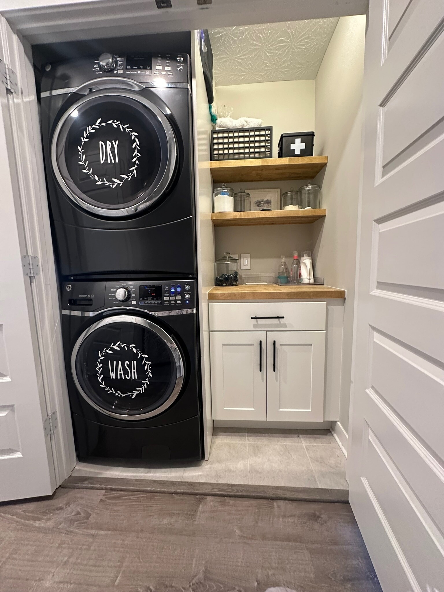 Laundry Room - 14215 McNichols Way
