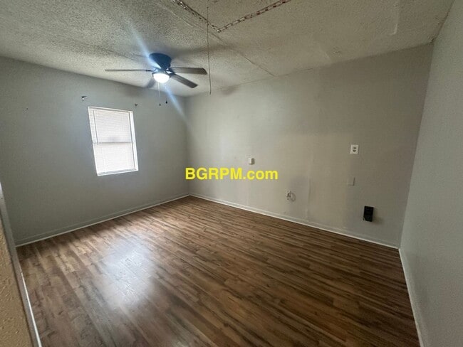 Building Photo - 1812 Neely St