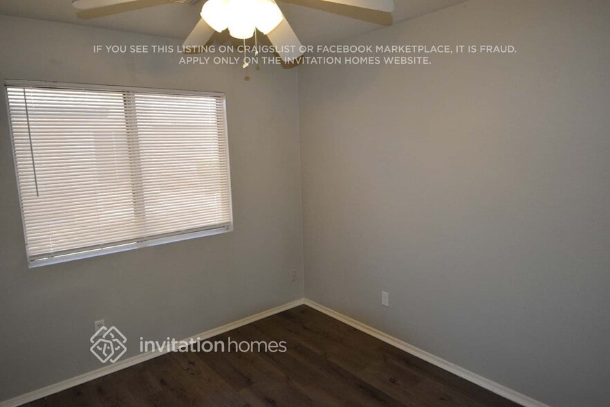 Building Photo - 8542 W El Caminito Dr