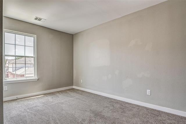 Building Photo - 3262 Wexford Dr