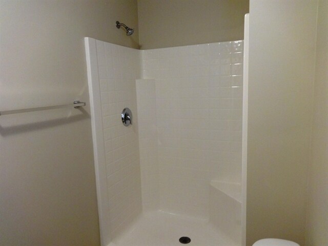 Building Photo - 104 Macallan Ct