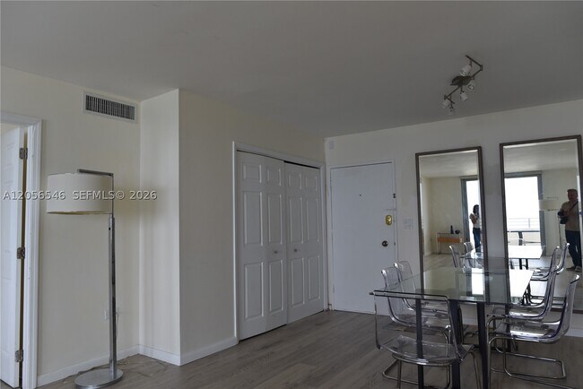 Building Photo - 5555 Collins Ave