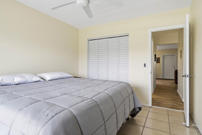 Building Photo - 142 Norwich F