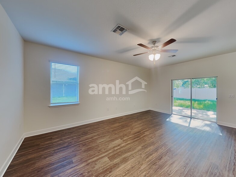 Building Photo - 3414 Bridge Haven Dr