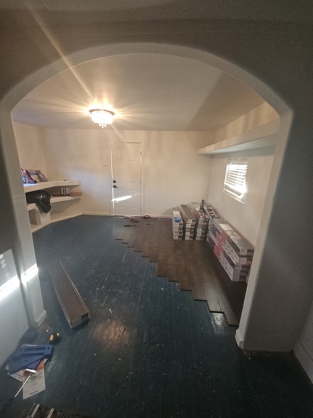 Building Photo - 1544 Wabash Ave