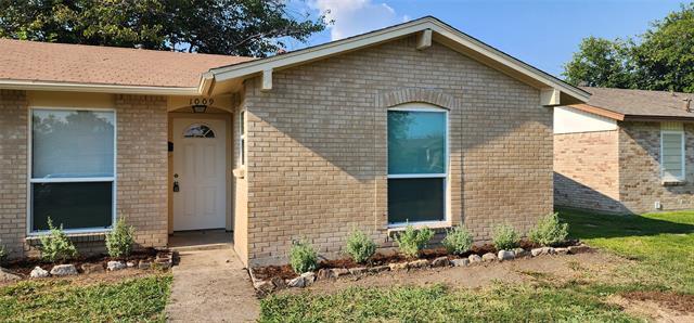 Building Photo - 1009 Shorecrest Dr