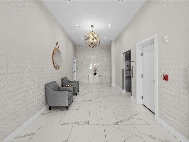 Building Photo - 50 Hichborn St