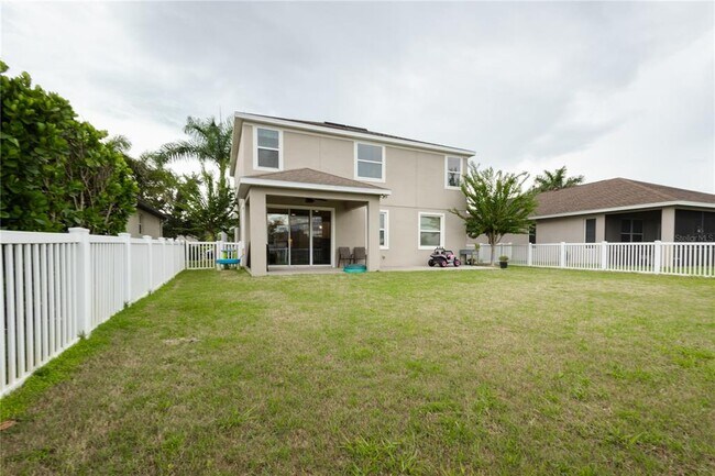 Building Photo - 6367 Golden Eye Glen