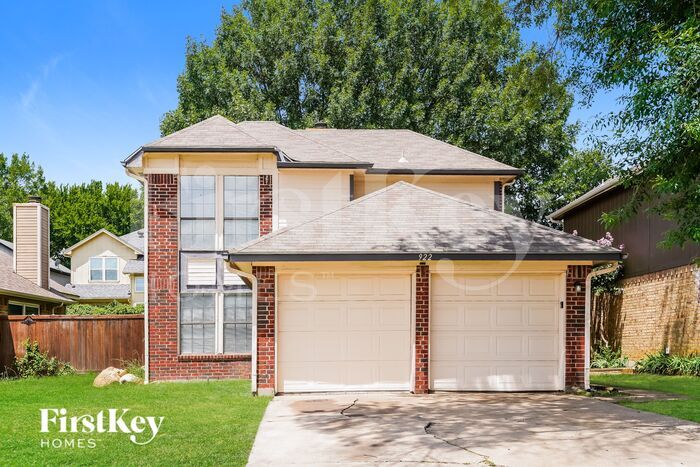 Primary Photo - 922 Ramblewood Dr
