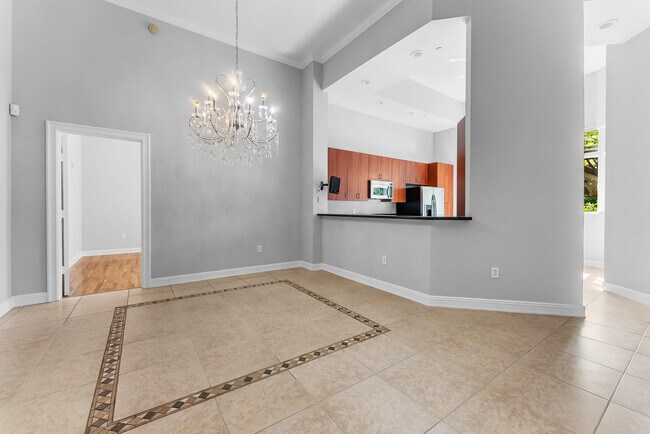 Building Photo - 16102 Emerald Estates Dr