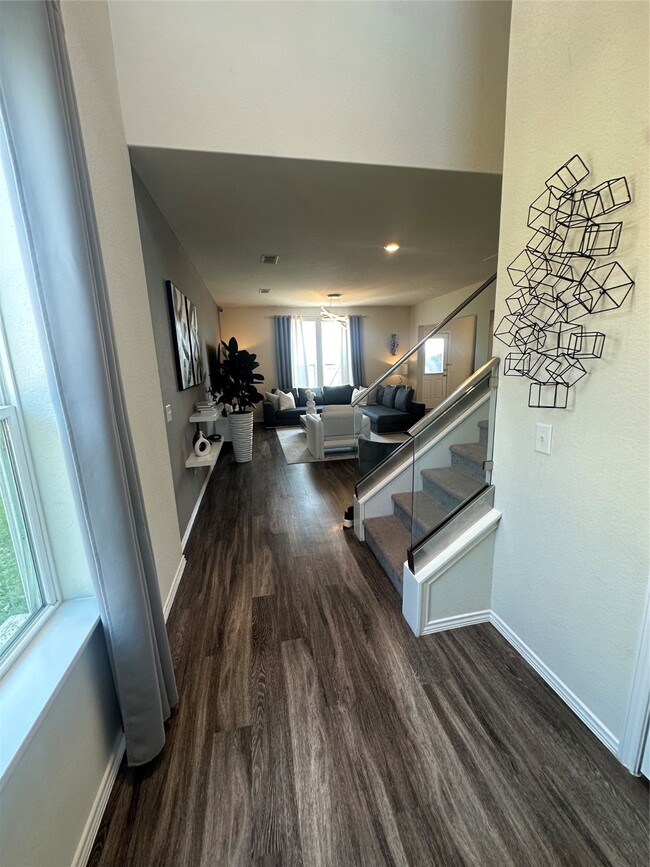 Primary Photo - 5730 Pampus Prairie Rd