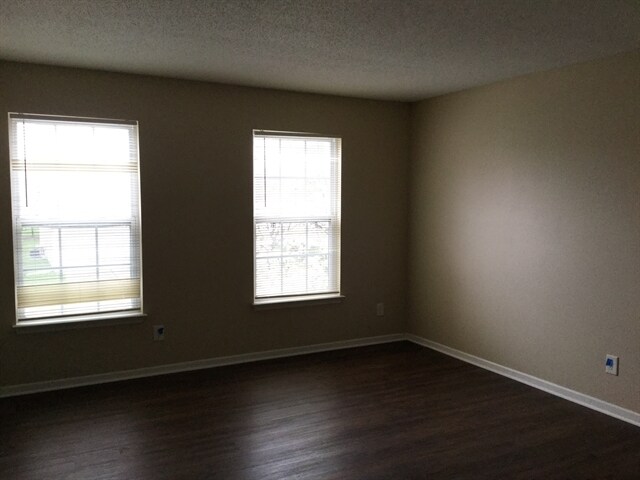 Building Photo - 9939 Big Bend Dr