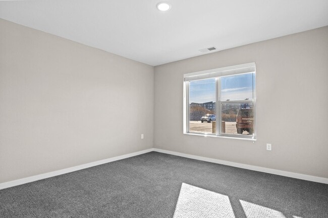 Building Photo - Core Crossings Apartments