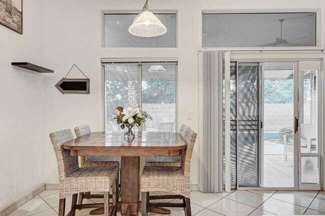 Building Photo - Henderson Single-Story Gem with Gas Firepl...