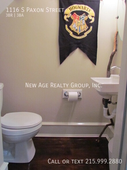 Building Photo - 1116 S Paxon St