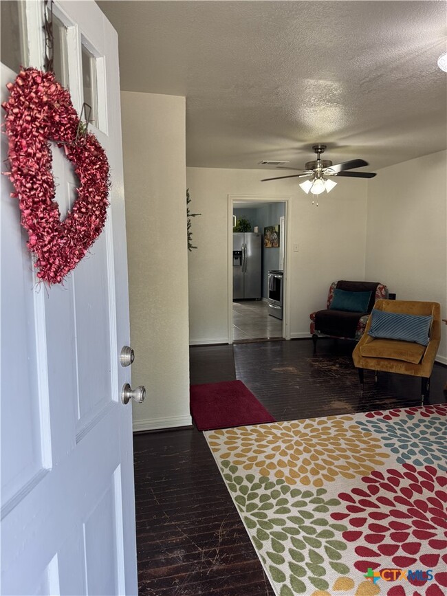 Building Photo - 1514 S 15th St