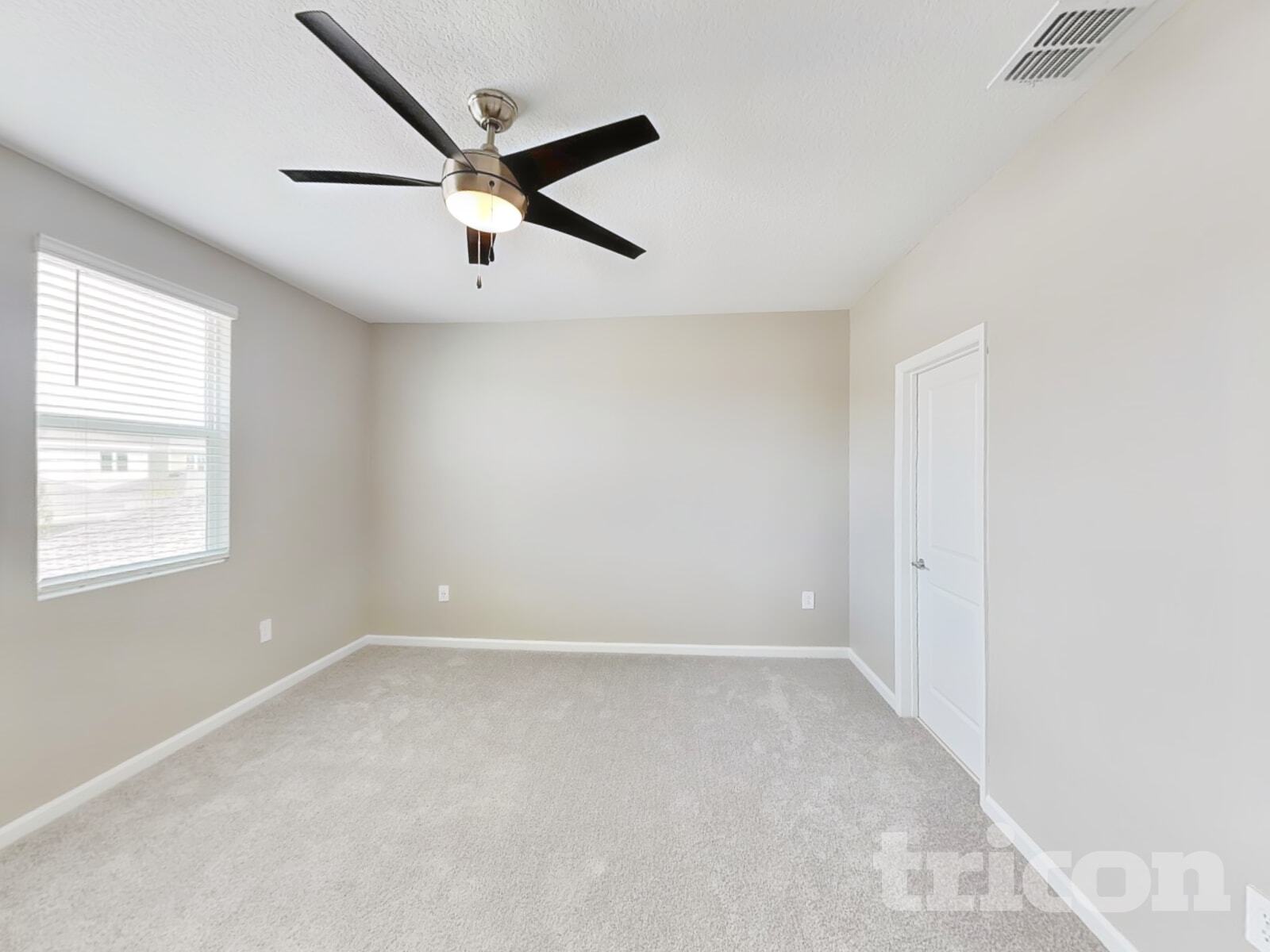 Building Photo - 728 Squire Ave