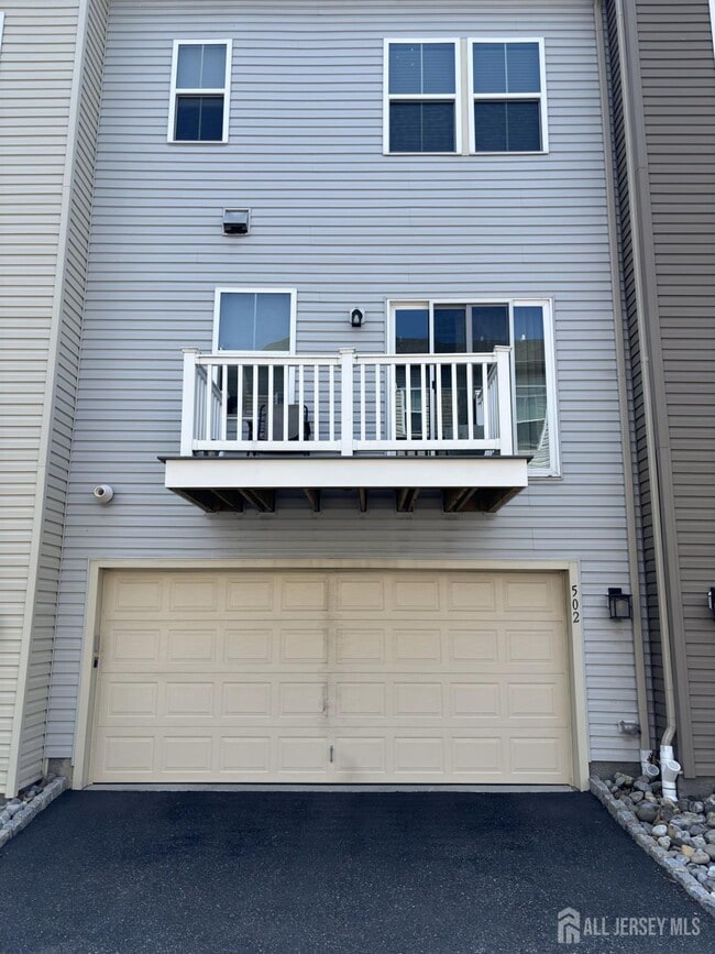 Building Photo - 502 Bayside Ct