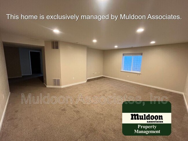 Building Photo - 6231 La Plata Peak Dr