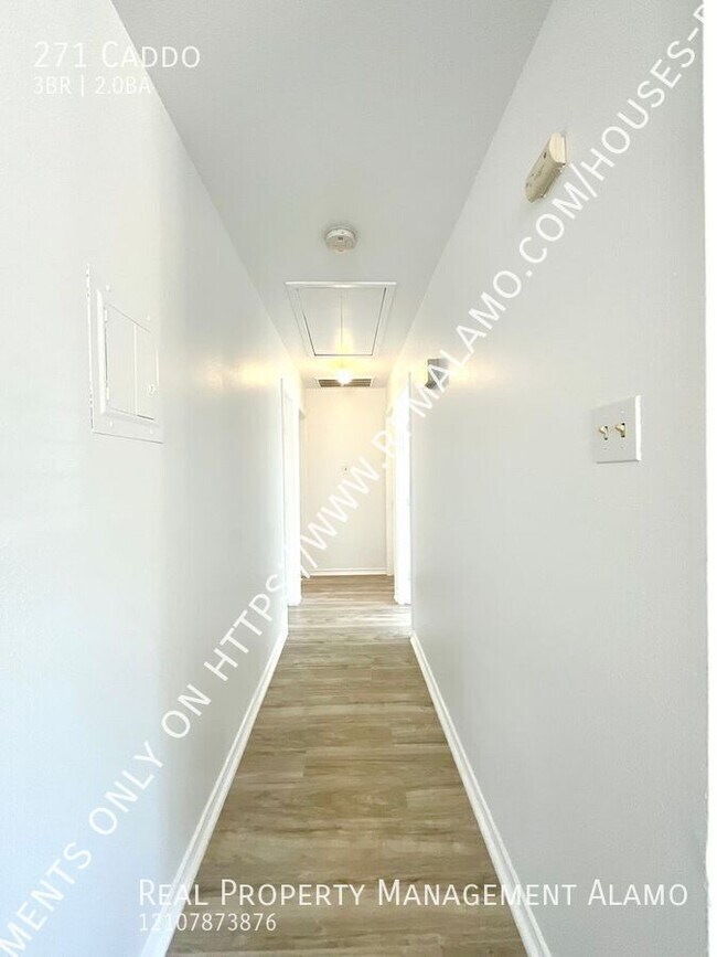 Building Photo - 271 Caddo-