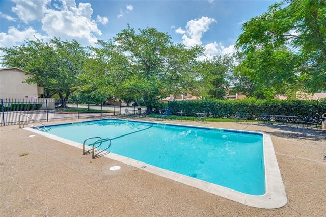 Building Photo - 5809 Harvest Hill Rd