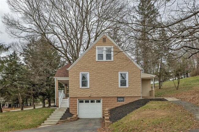 Building Photo - 1499 Stoltz Rd