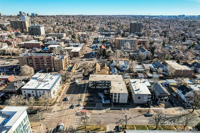 Building Photo - 590 Logan St