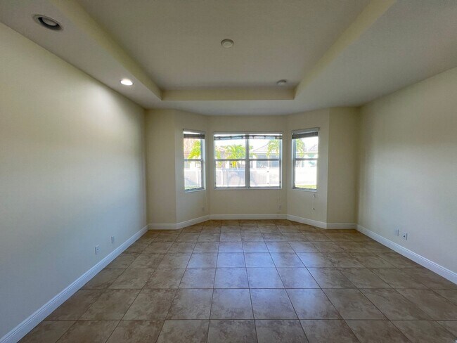 Building Photo - Luxury Living in a Gated Community – Modern 2-Bed Home with Premium Amenities!