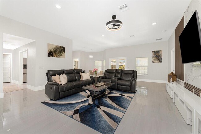 Building Photo - 22497 Vale Ave